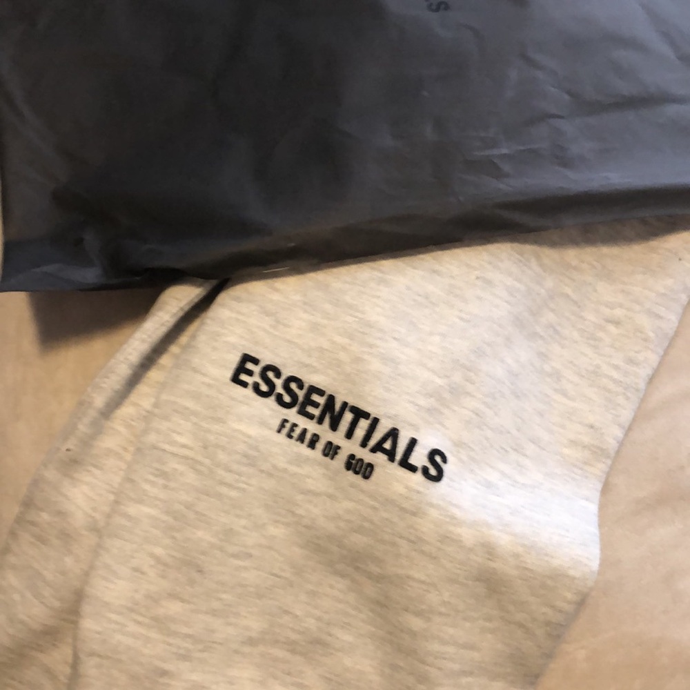 Essentials Fear of God Sweatpants size Medium Men New!can be unisex - Picture 7 of 15